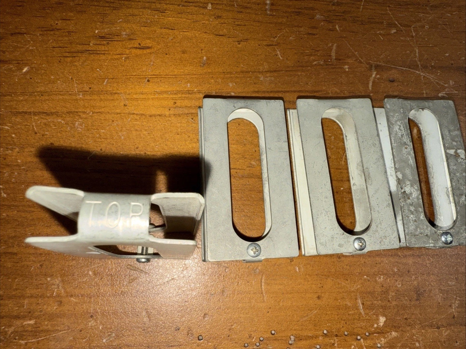 🍏 Apple II & II+ Original Slot Bracket