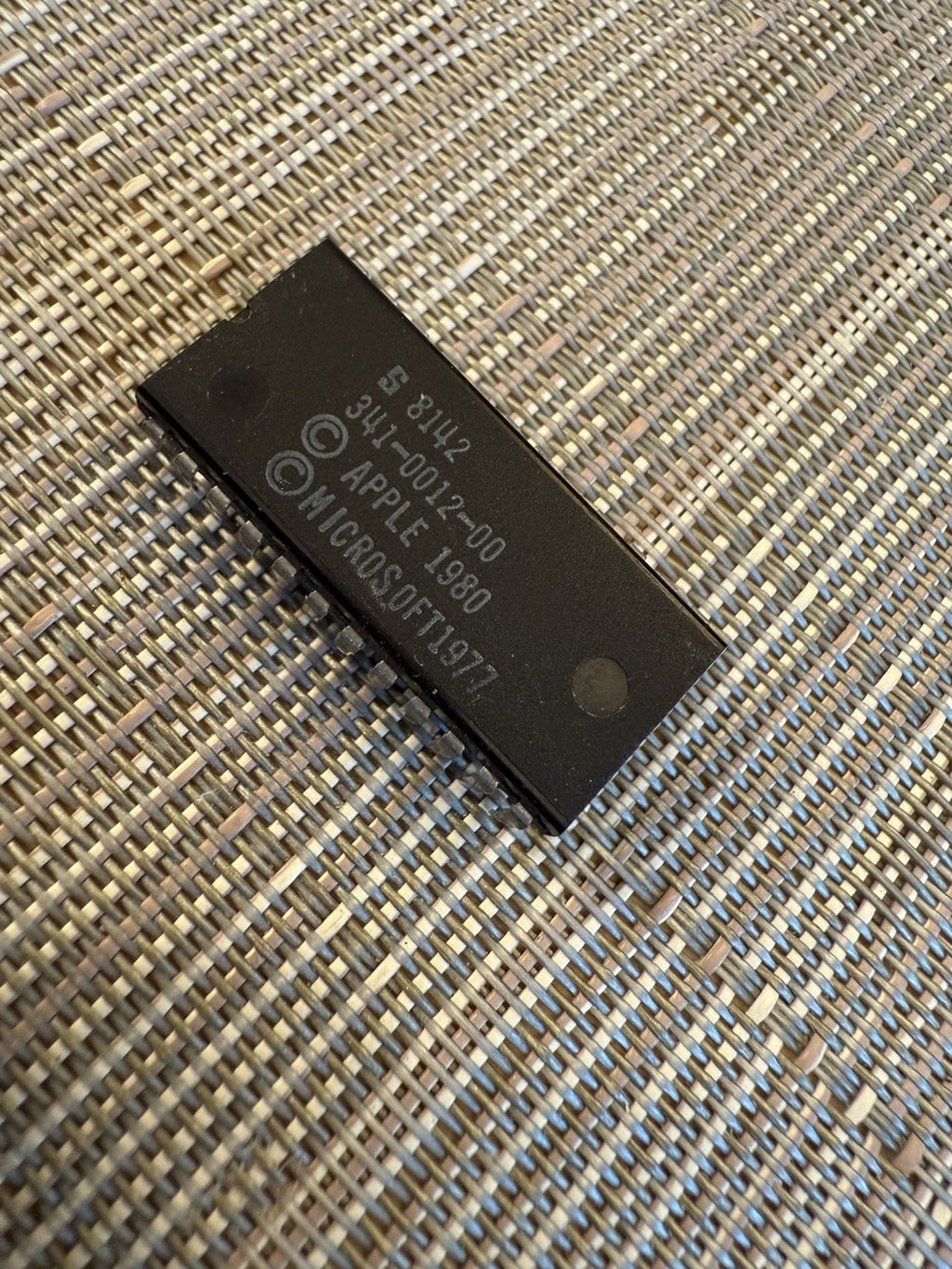 🍏 Apple Original D8 ROM 341-0012