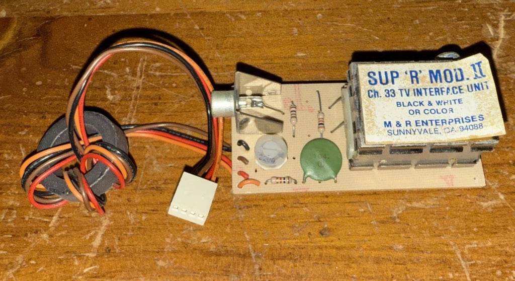🍏 Apple II/+ Sup 'R' Mod II, Ch 3 UHF TV RF Modulator M&R Enterprises (works)