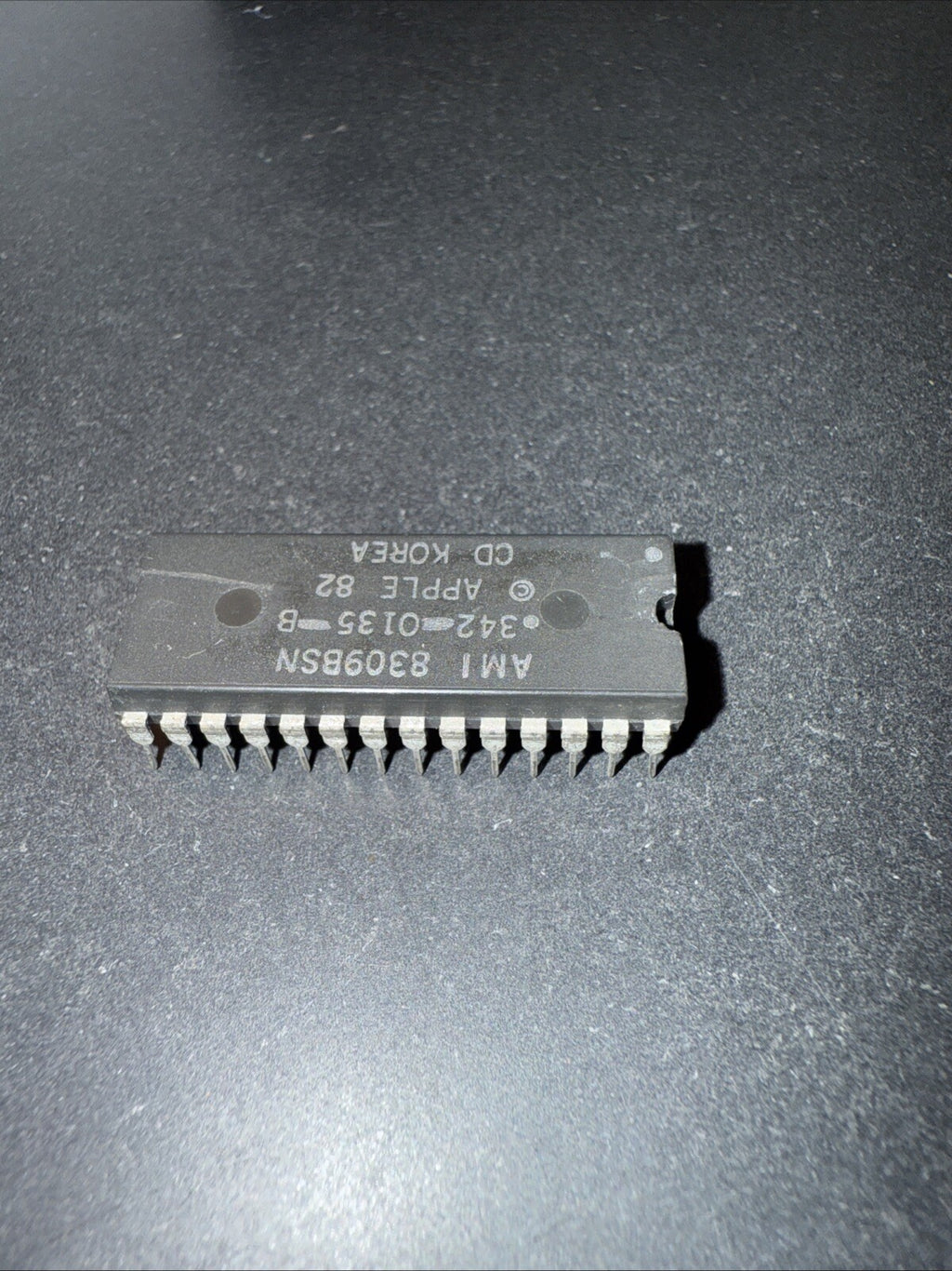 🍏 Original Apple IIE COMPUTER ROM,  342-0135-A CD-ROM CHIP
