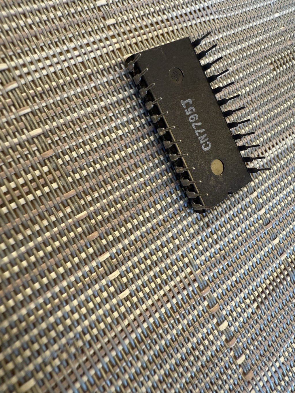 🍏 Apple Original D8 ROM 341-0012