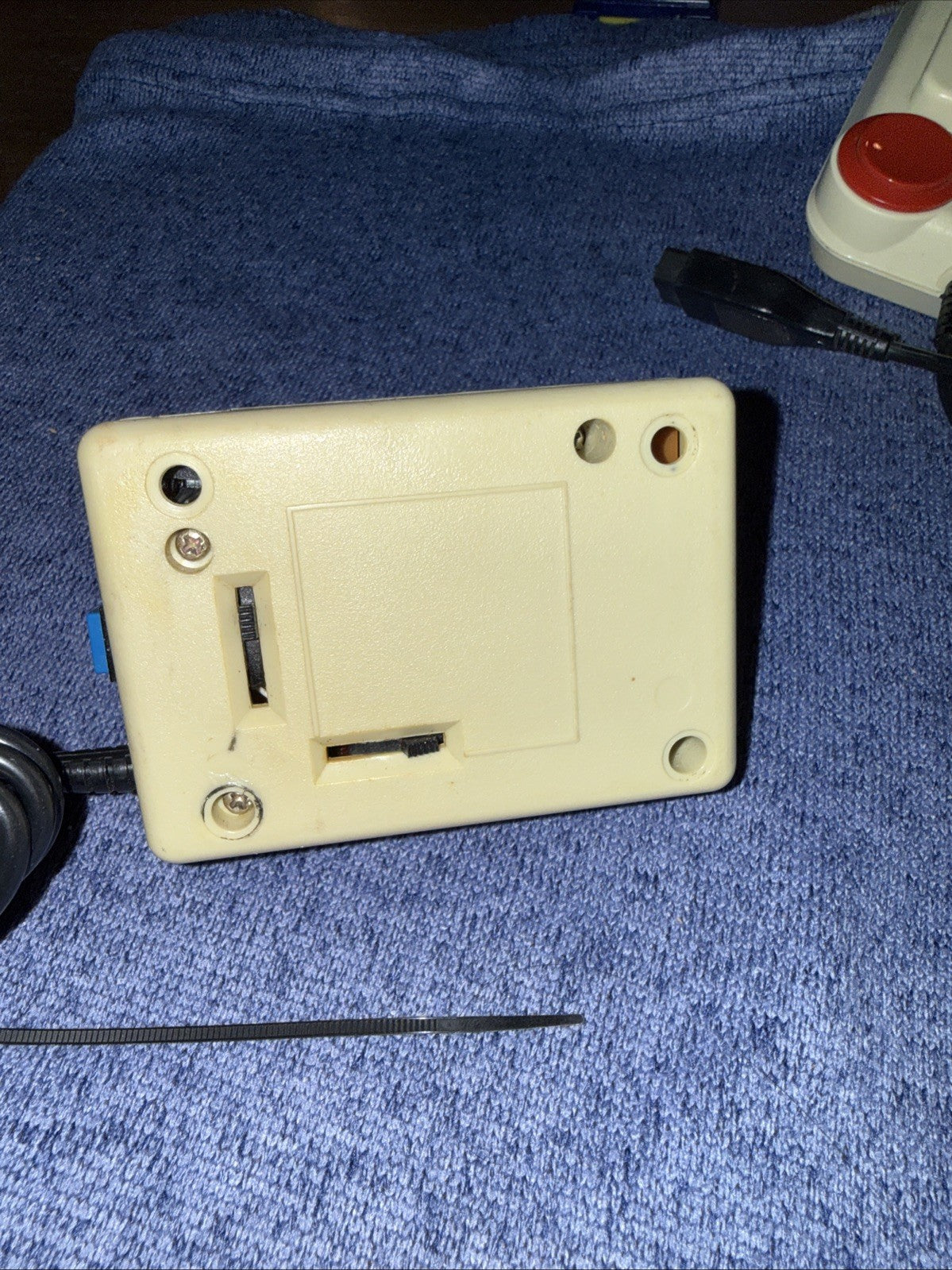 Lot of 2 Atari Joysticks