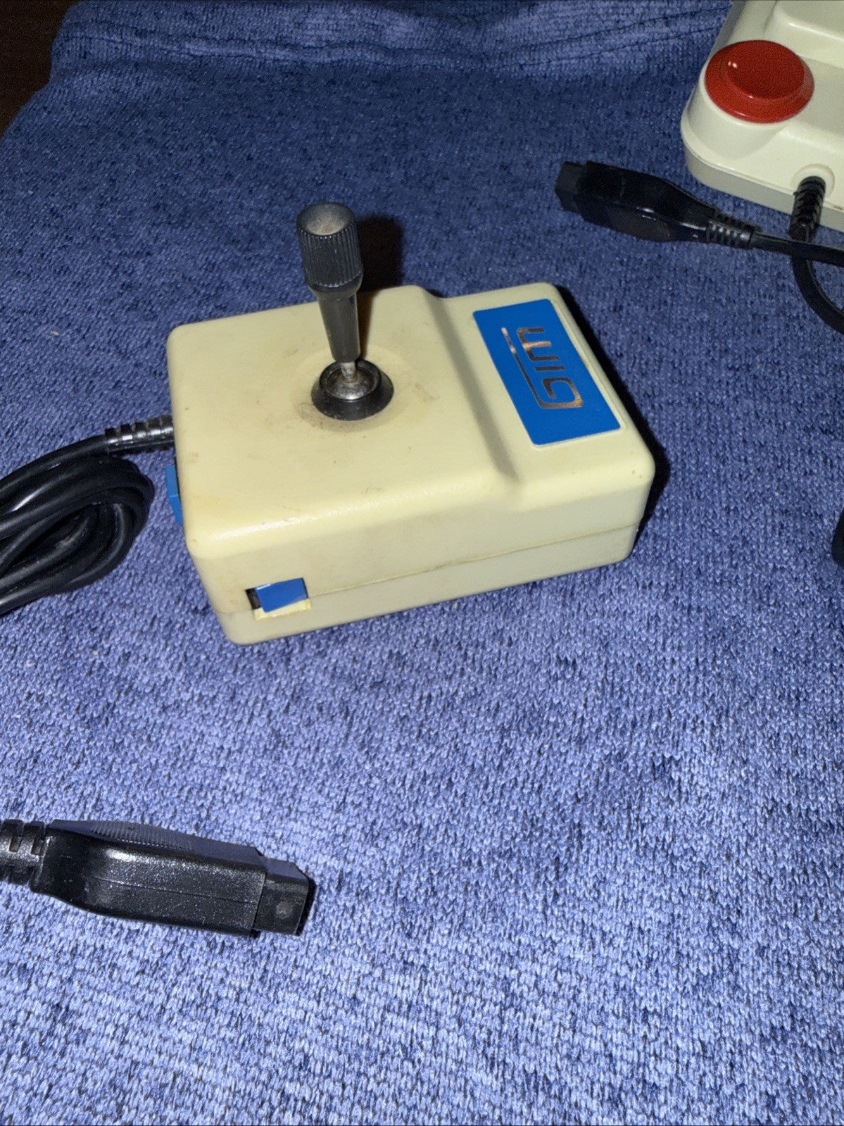 Lot of 2 Atari Joysticks