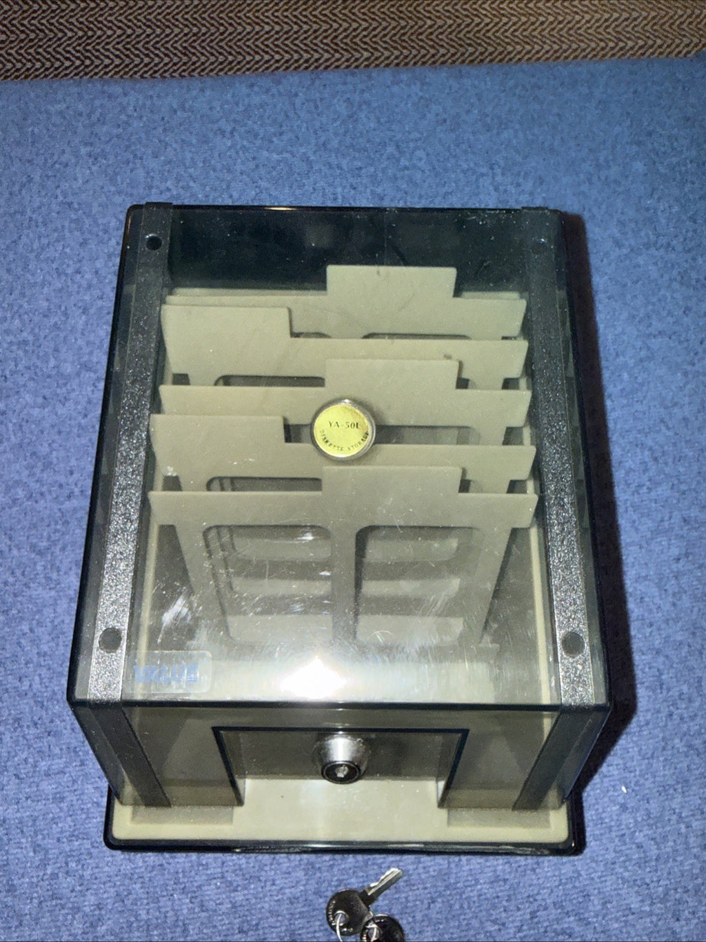 🍏 Apple Vintage  Floppy  Disk Holder  YA-50L 50 Disk w/ 10 Disks!