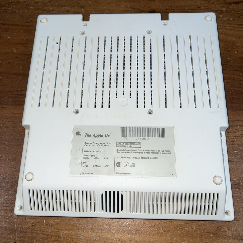 🍏 Apple IIc Case (bottom) w/ Speaker 4000 series