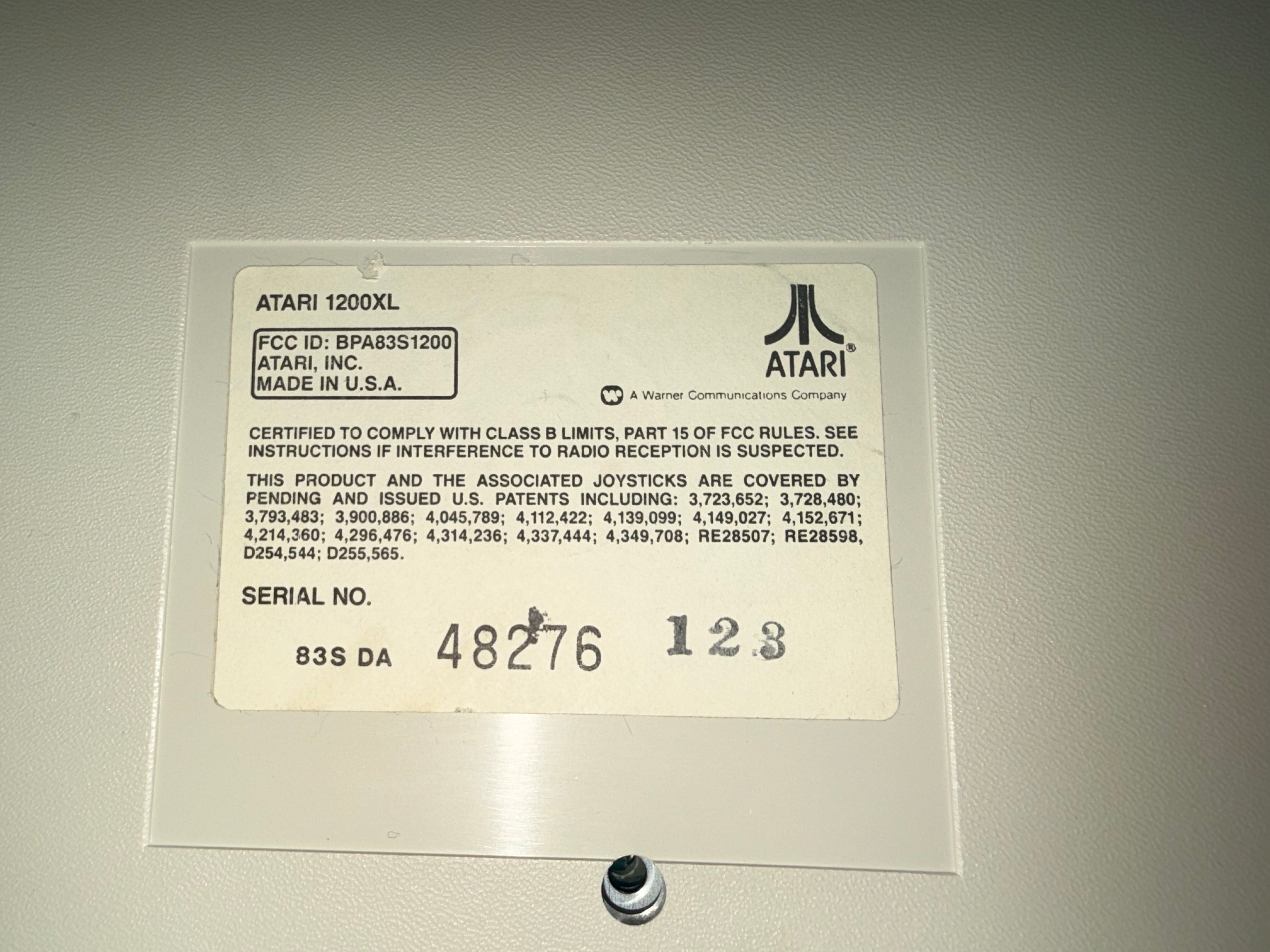 Atari 1200XL w Software and Power