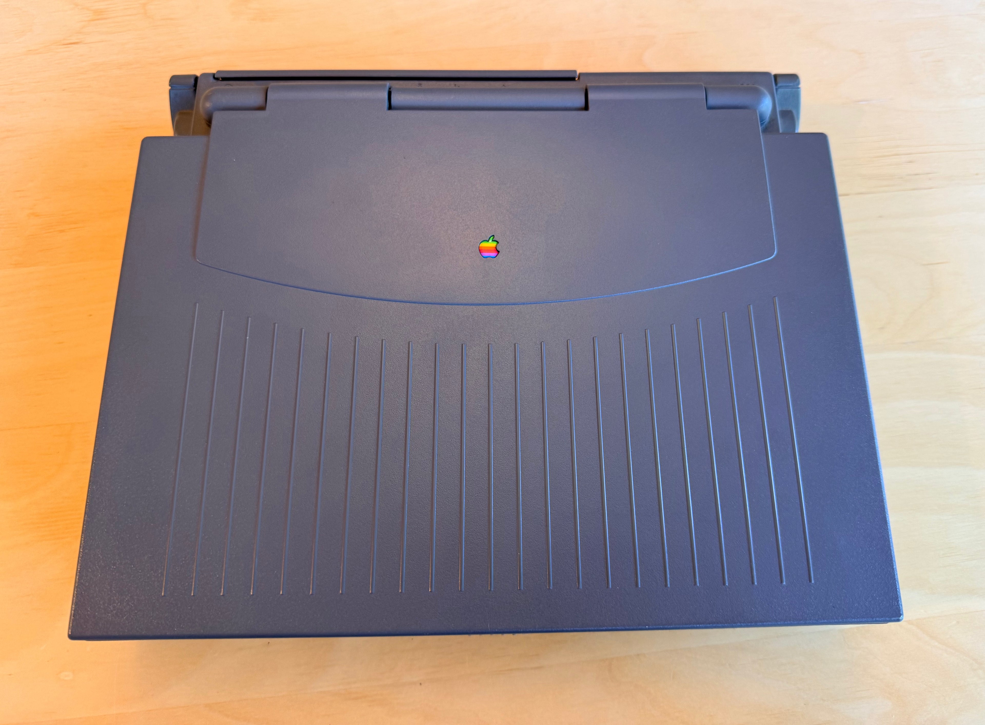 Apple Macintosh PowerBook 165c Color Laptop – Fully Restored | 10MB RAM | DisplayPort Video Output | Mac OS 7.6.1
