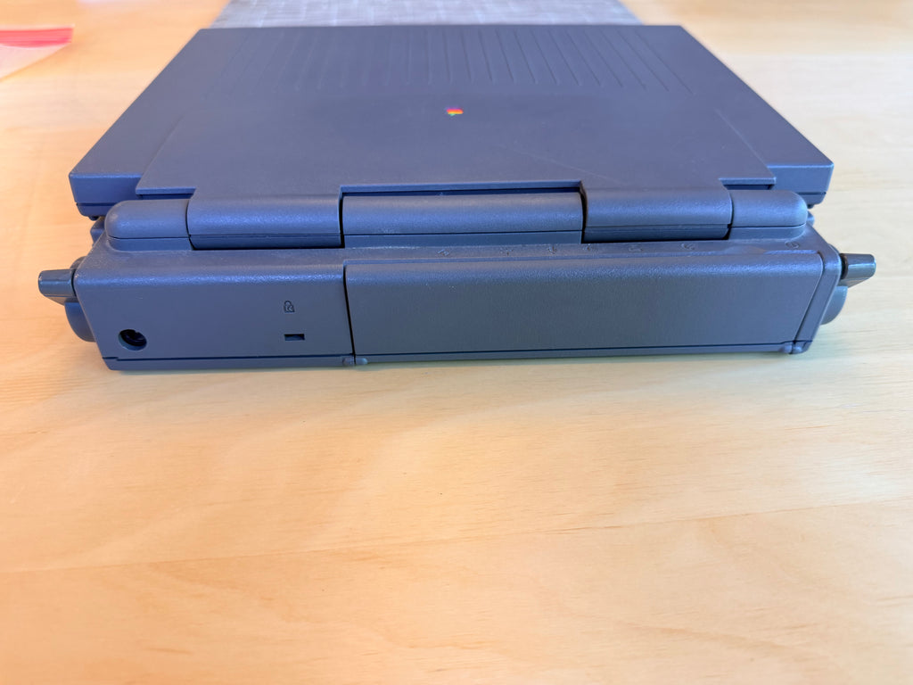 Apple Macintosh PowerBook 165c Color Laptop – Fully Restored | 10MB RAM | DisplayPort Video Output | Mac OS 7.6.1