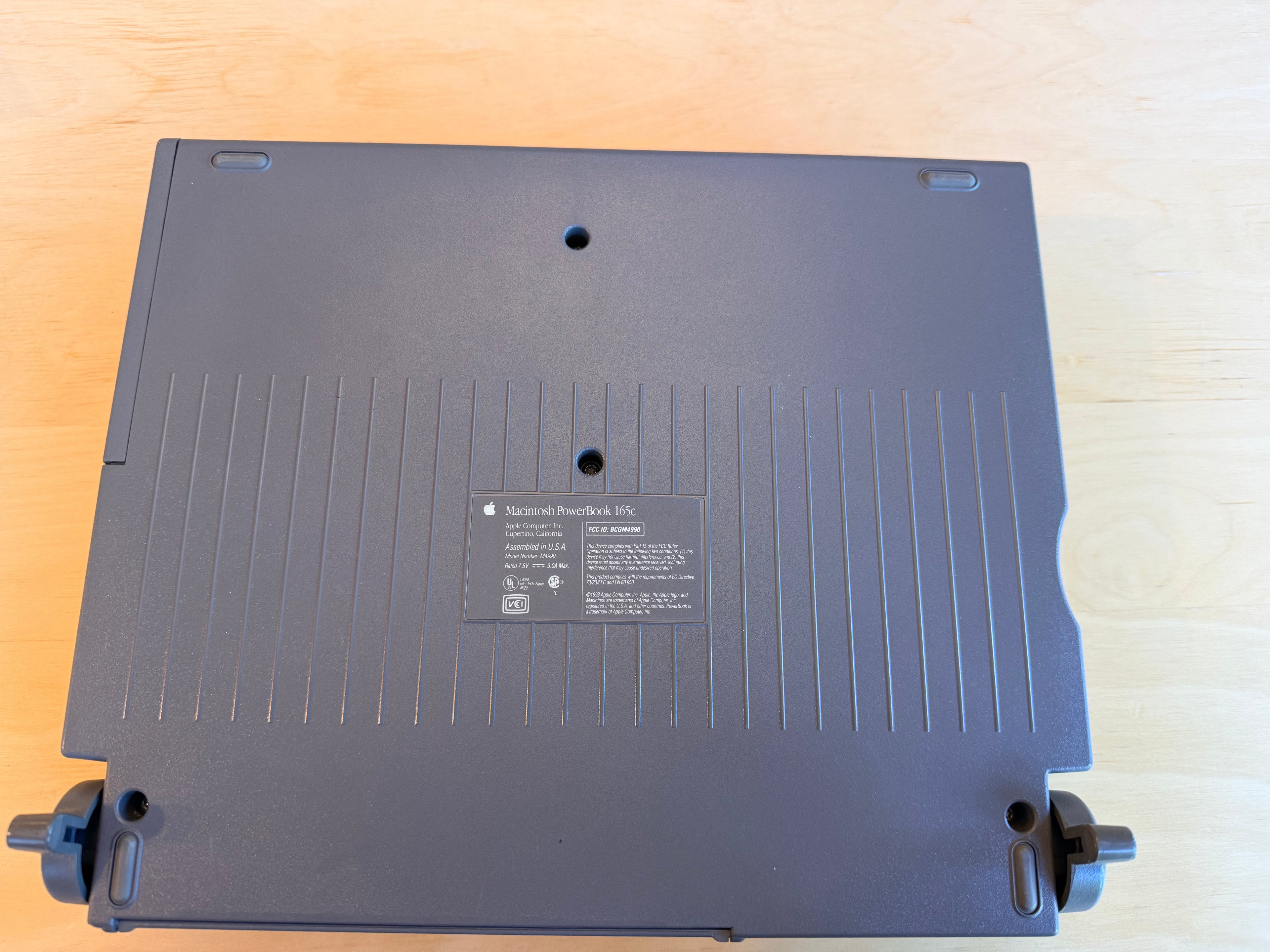 Apple Macintosh PowerBook 165c Color Laptop – Fully Restored | 10MB RAM | DisplayPort Video Output | Mac OS 7.6.1