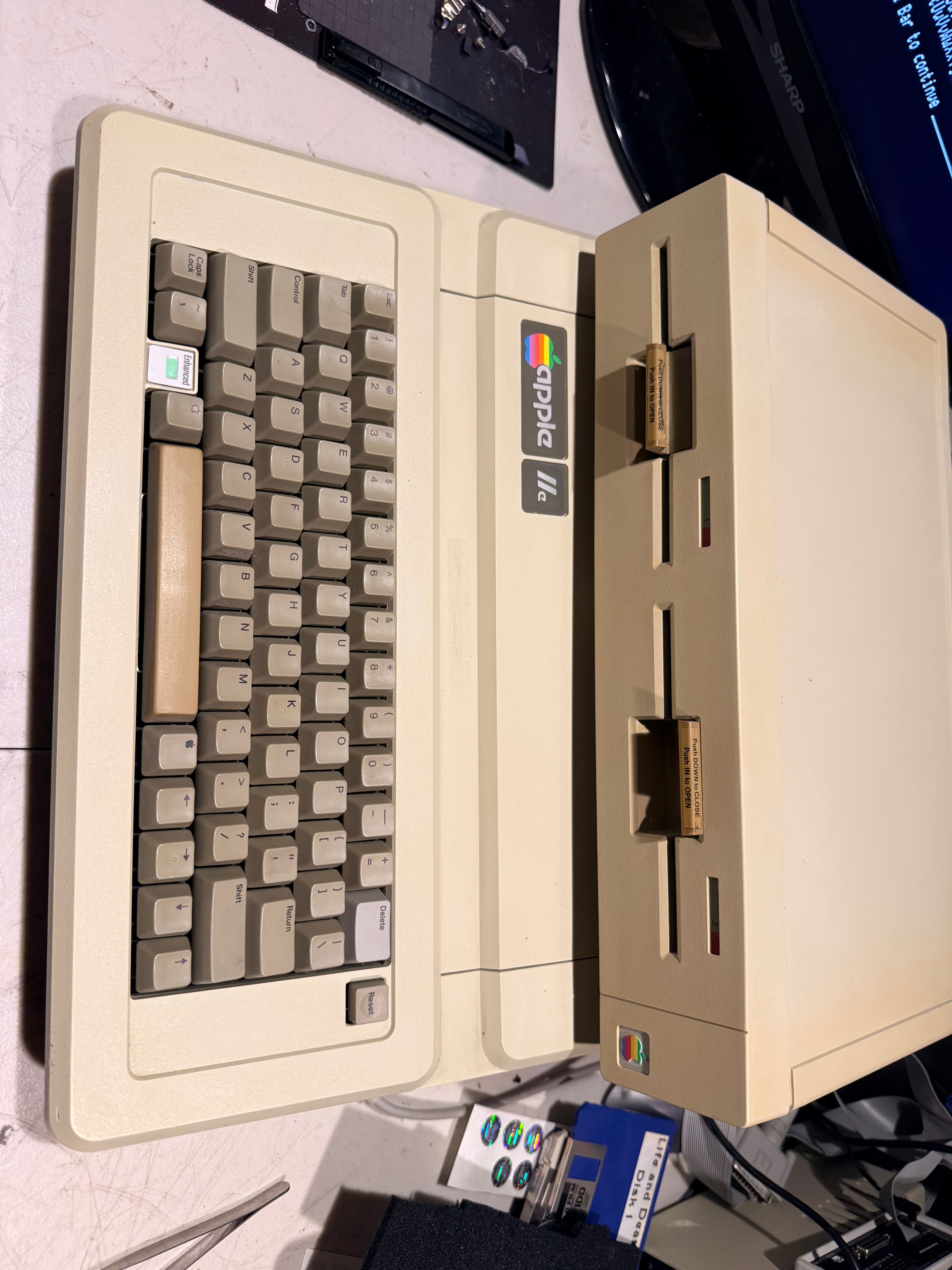 Apple IIe Enhanced 128K Computer System – Professionally Serviced & Beautiful Condition