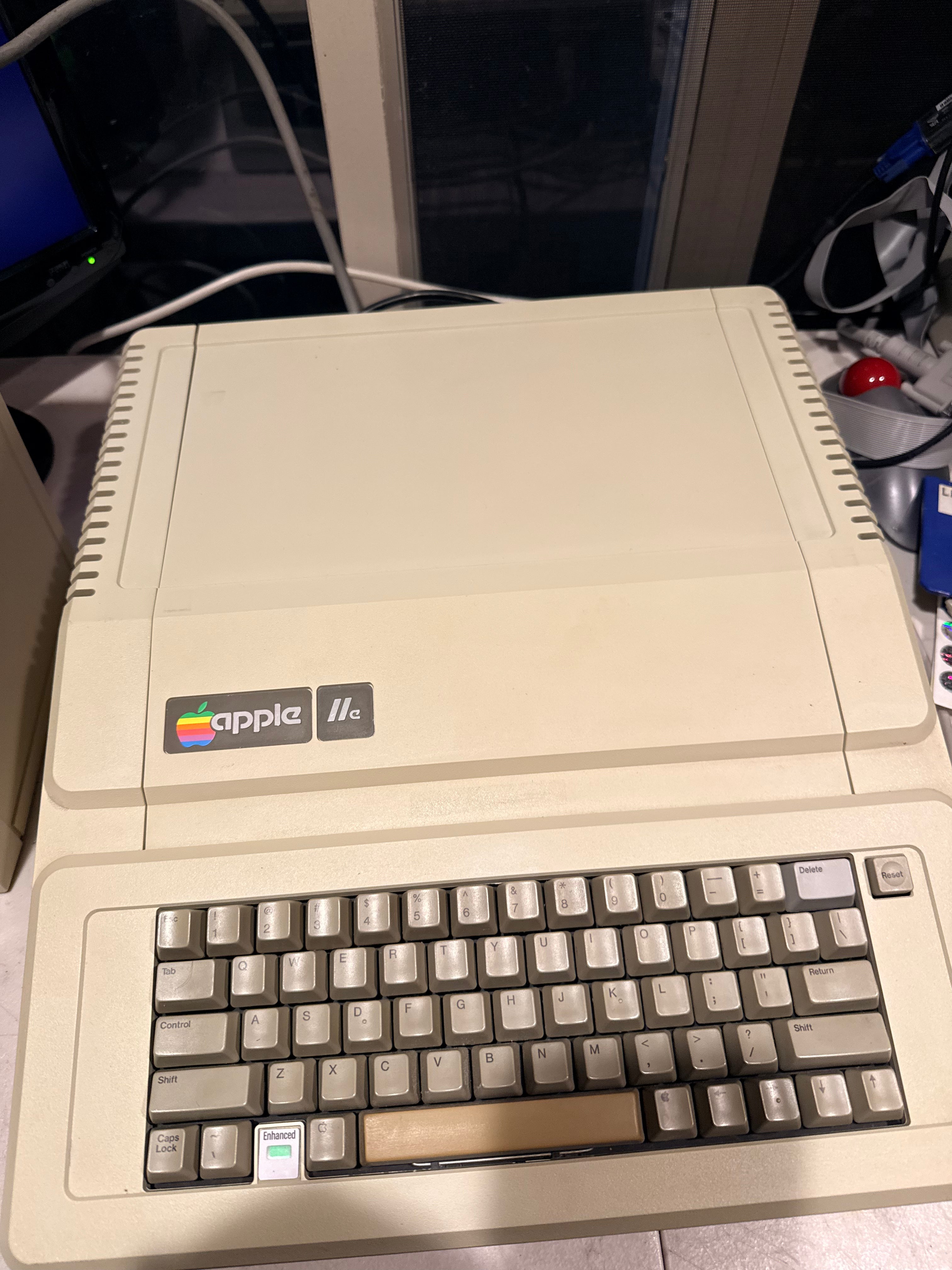 Apple IIe Enhanced 128K Computer System – Professionally Serviced & Beautiful Condition