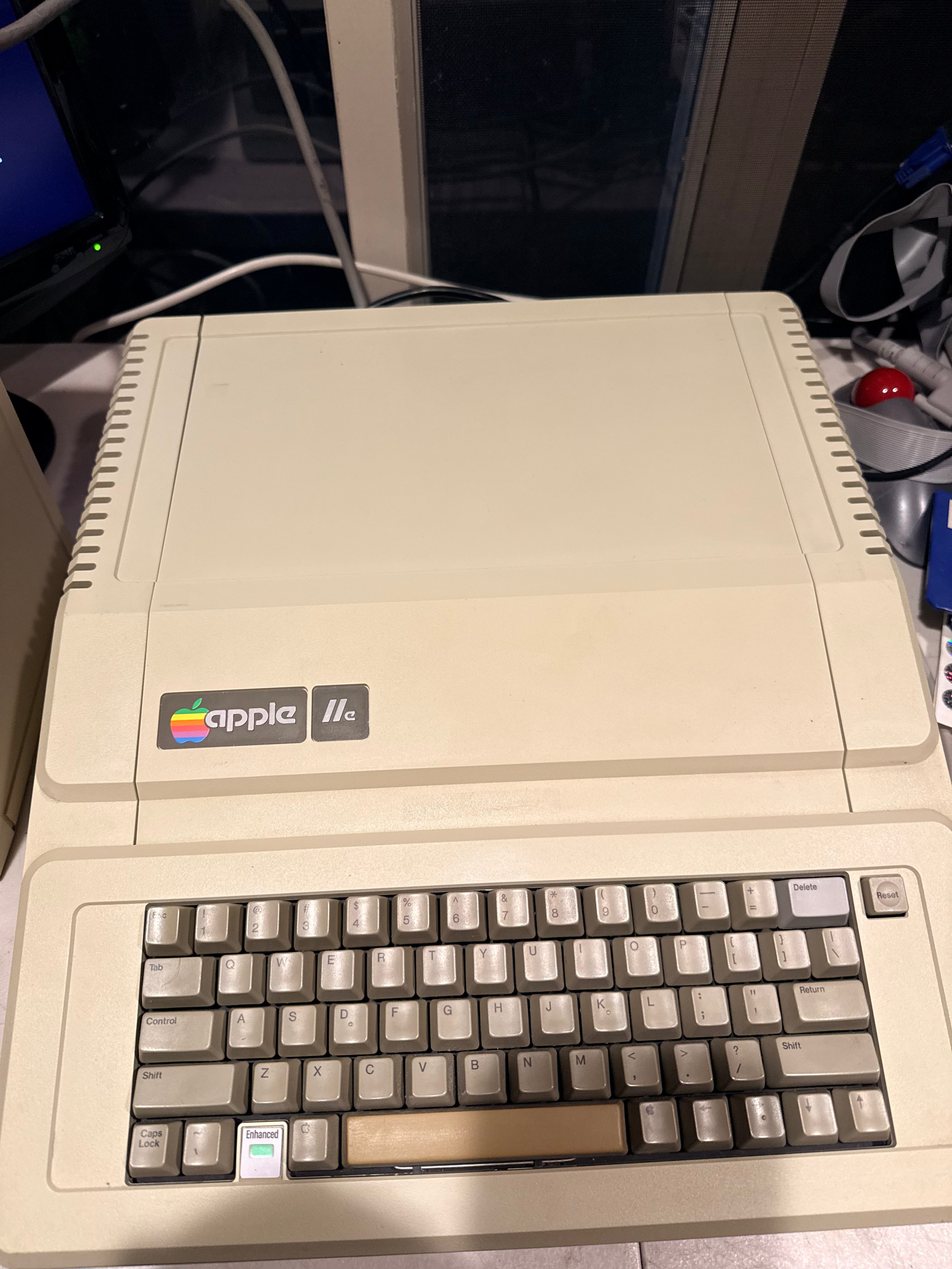 Apple IIe Enhanced 128K Computer System – Professionally Serviced & Beautiful Condition