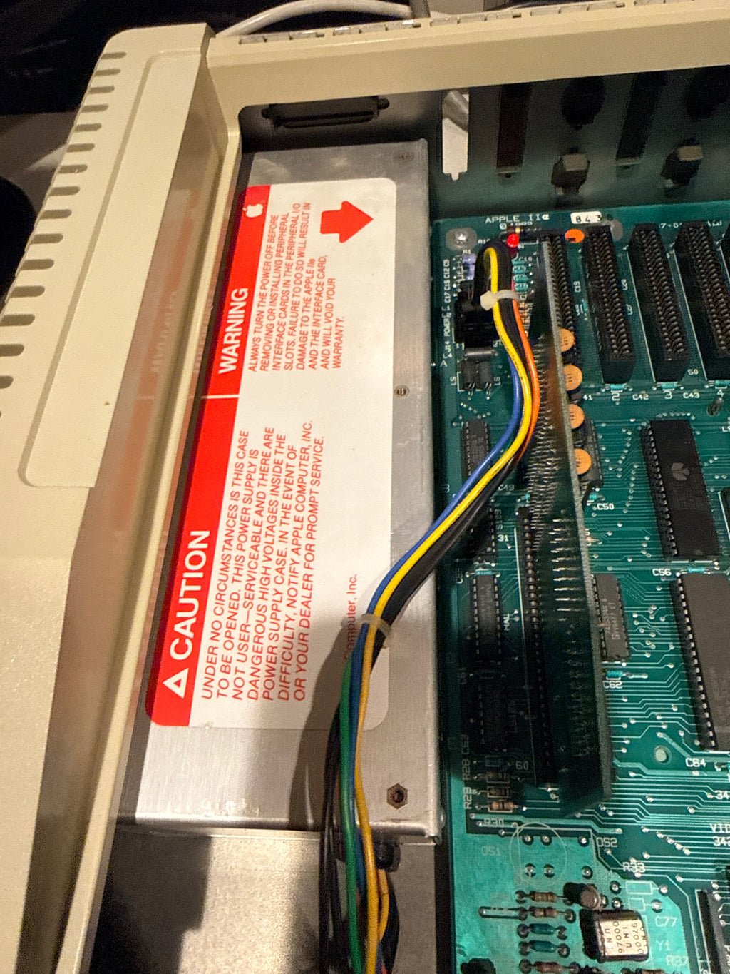 Apple IIe Enhanced 128K Computer System – Professionally Serviced & Beautiful Condition