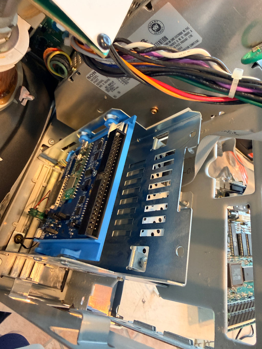 Apple Macintosh SE SuperDrive 4MB RAM BlueSCSI Mac OS 7.5.5| M5011 | Working