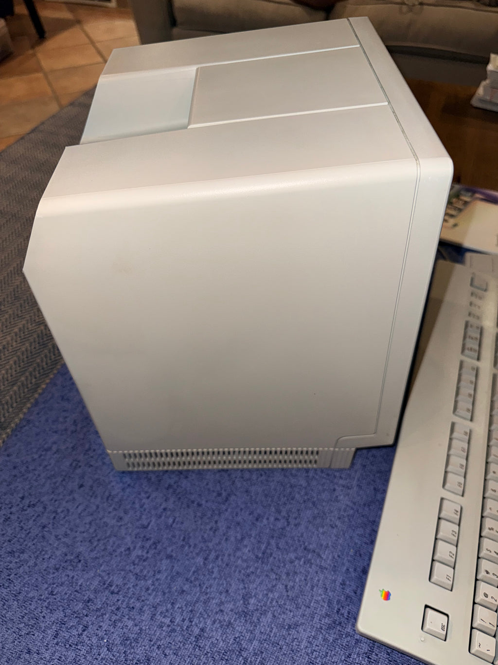 Apple Macintosh SE SuperDrive 4MB RAM BlueSCSI Mac OS 7.5.5| M5011 | Working