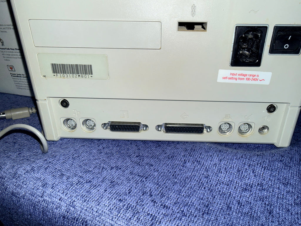Apple Macintosh SE SuperDrive 4MB RAM BlueSCSI Mac OS 7.5.5| M5011 | Working