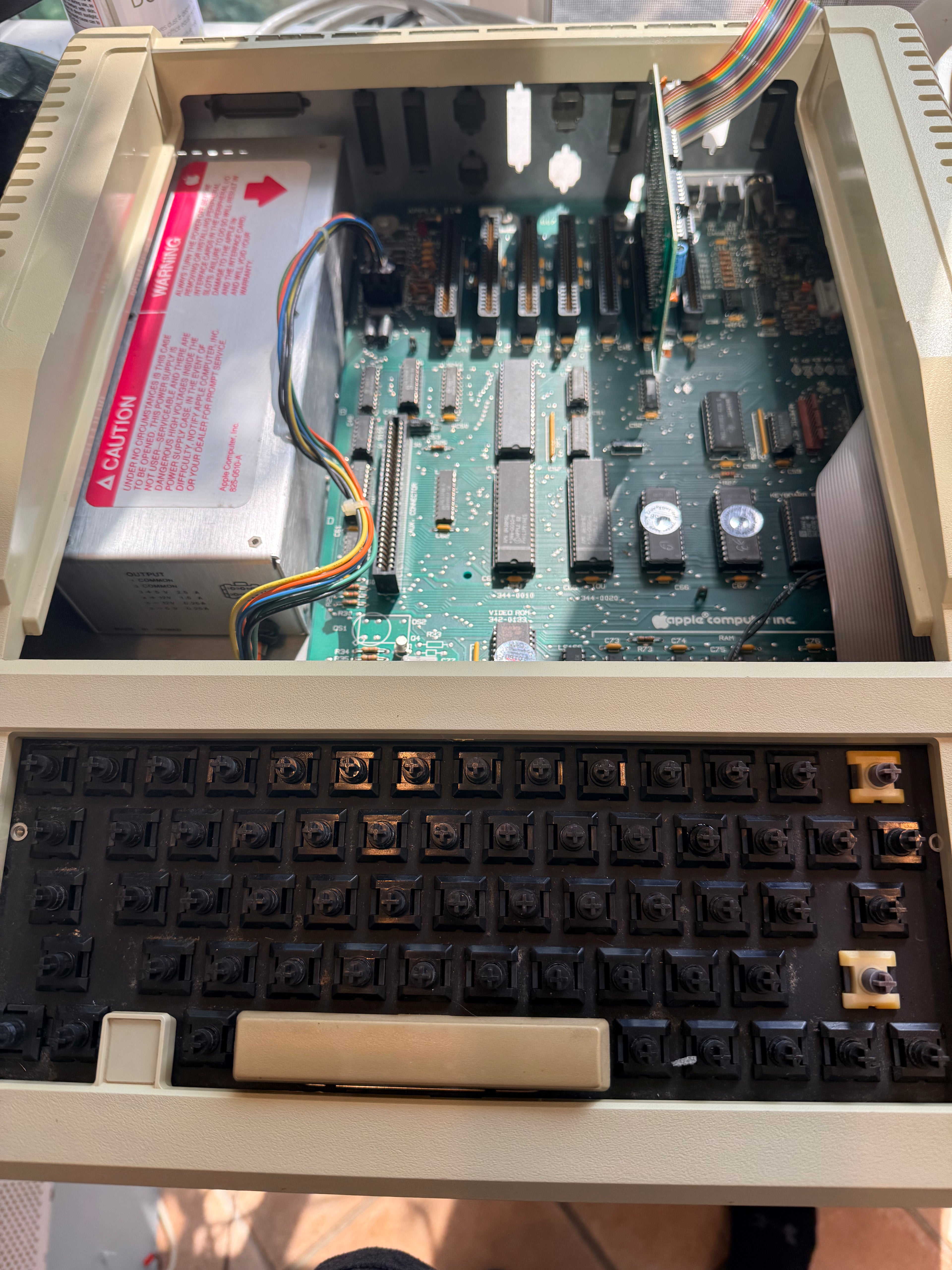 Apple IIe Enhanced Computer System (A2S2064) – Professionally Restored • Apple DuoDisk (A9M0108) • 128K • Manuals • Games