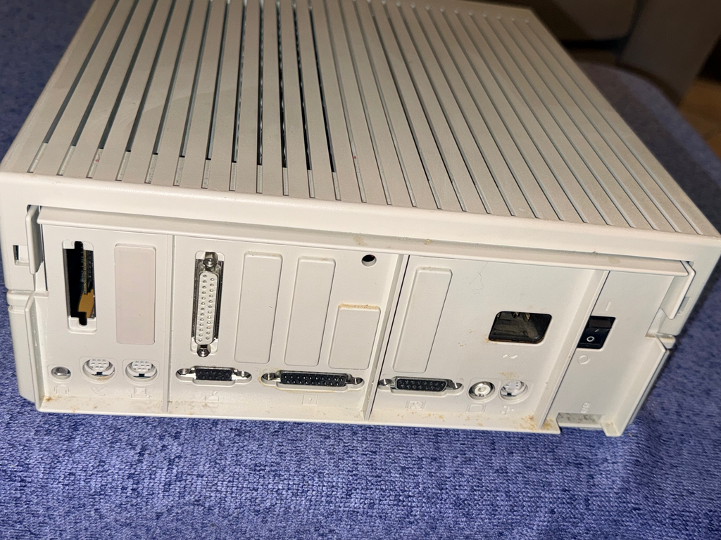 Apple IIGS ROM 1 “Woz Edition” — Fully Loaded, Pristine System