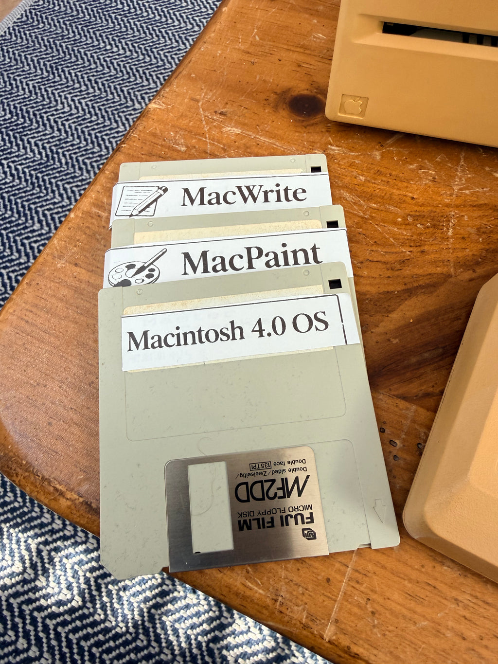 🍎 Macintosh 512K (Model M0001) — Fully Working, Complete System  Classic early Macintosh — fully tested and operational