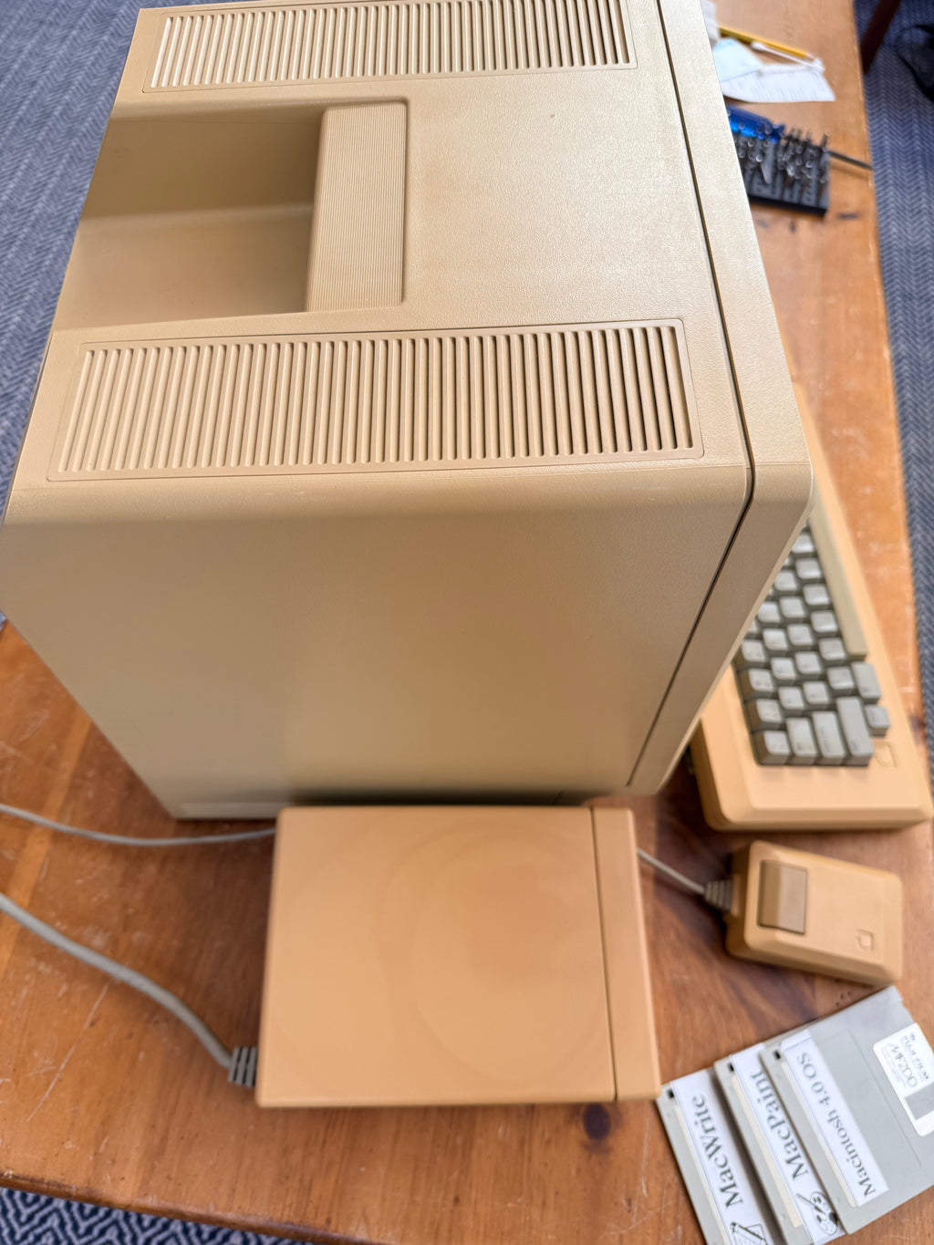 🍎 Macintosh 512K (Model M0001) — Fully Working, Complete System  Classic early Macintosh — fully tested and operational