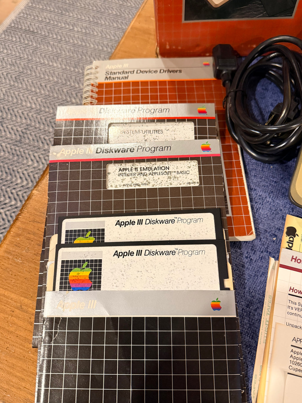 🔥 Apple /// Computer System – 9/10 Condition – Matching Monitor /// + NOS MicroSci Drive 🔥