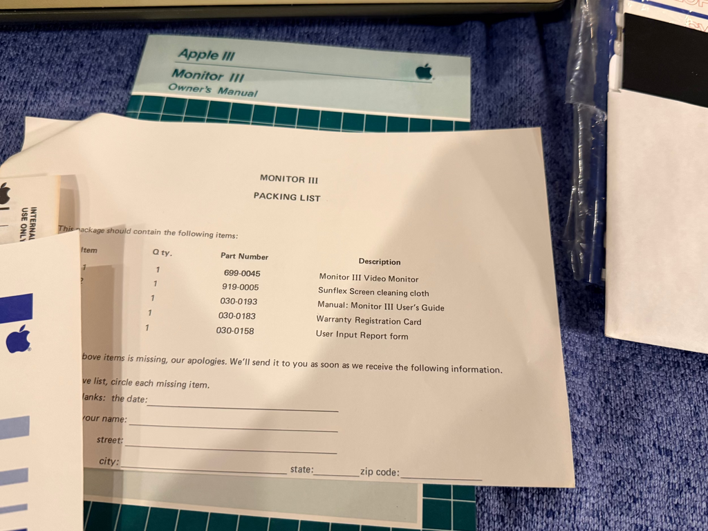 🔥 Apple /// Computer System – 9/10 Condition – Matching Monitor /// + NOS MicroSci Drive 🔥