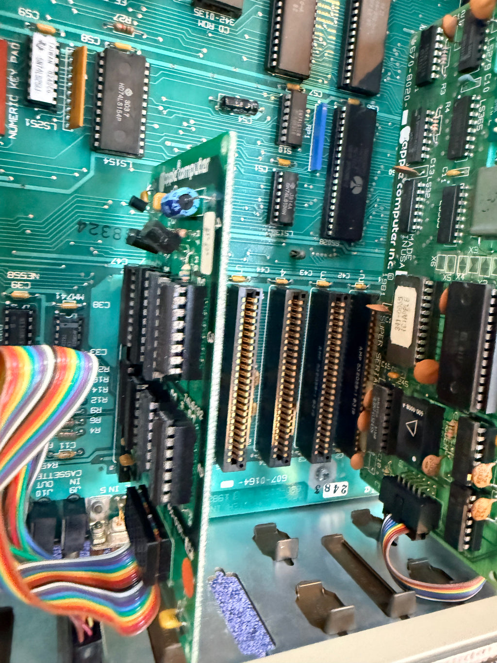 🍎 Apple IIe Enhanced Computer System – 320k – Two Disk – Super Serial  – A2M2010 Monitor