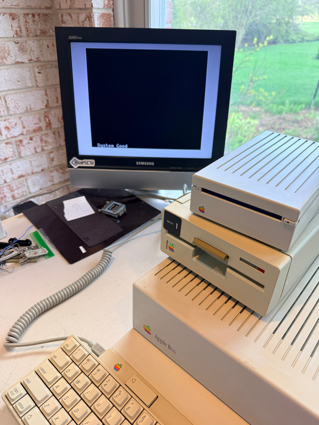 Apple IIGS Woz Edition – ROM 1 – 1MB RAM – Fully Cleaned – Drives – SD w/ Games
